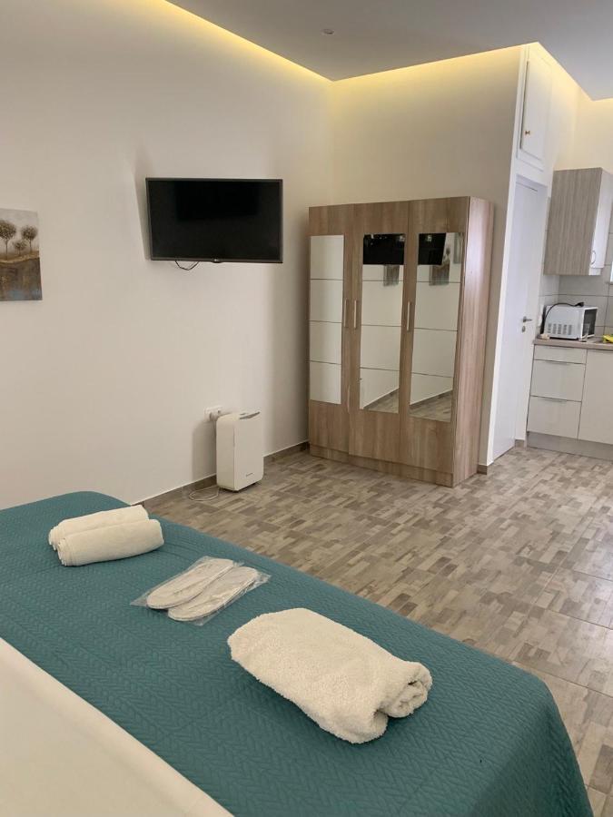 Santorini Studio For 2 Person In Athens Near Sea& Center Exterior photo