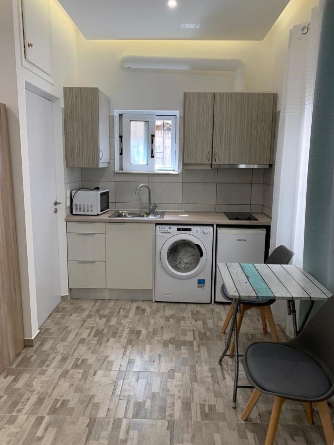 Santorini Studio For 2 Person In Athens Near Sea& Center Exterior photo